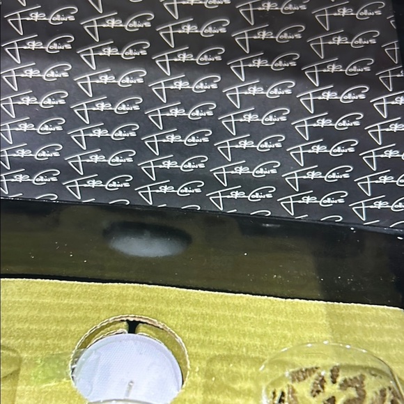 Vintage 1994 Jackie Collin’s Gold and Black Champagne Flute Set - Picture 4 of 16